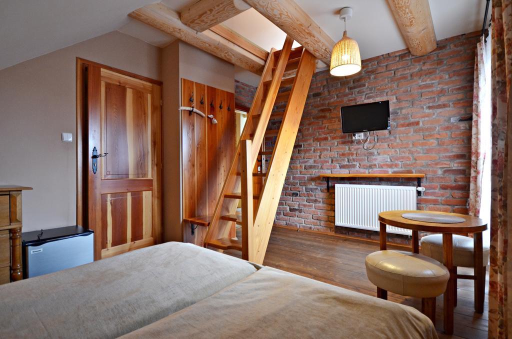 Bed and Breakfast Dom Na Rozcesciu Конякув Екстер'єр фото